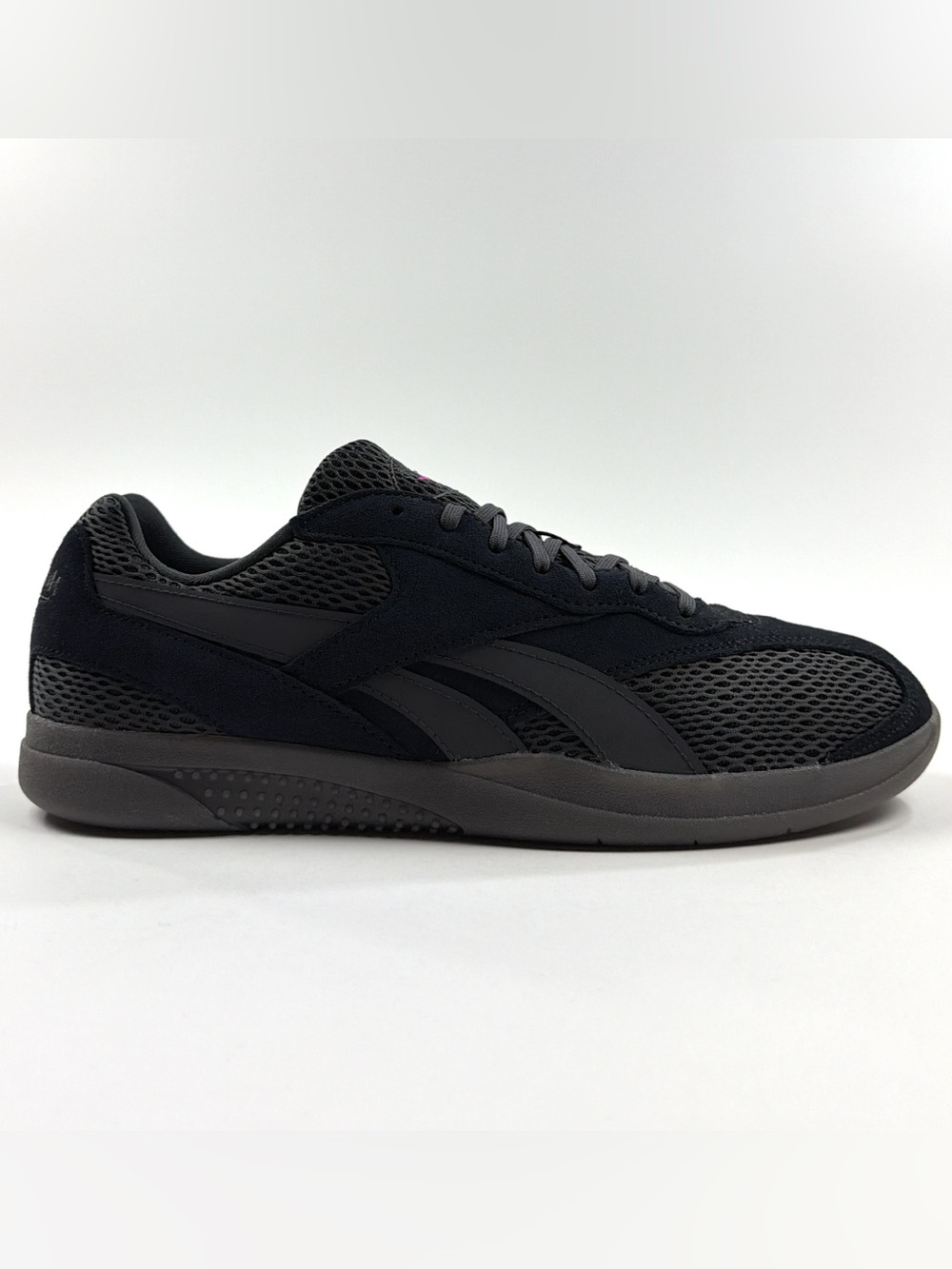 Reebok Hammer Street Mens 11 Black Gray Pink Shoes Tennis Athletic Low 100244890